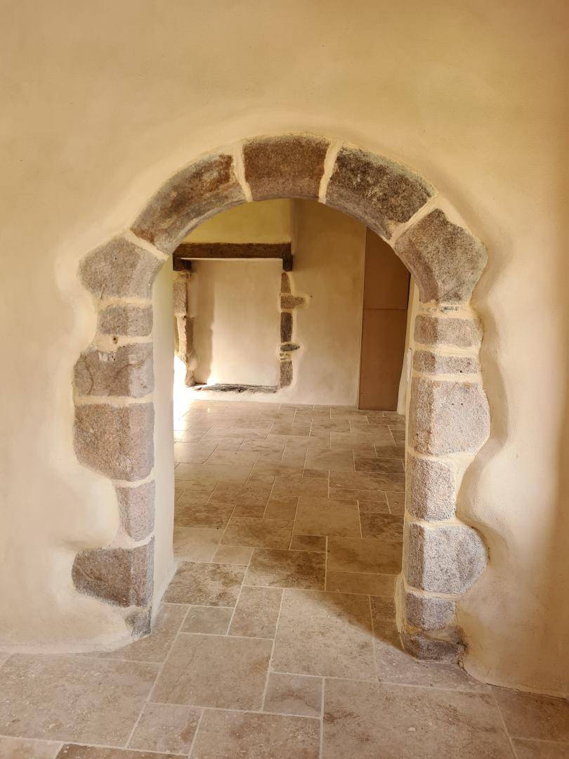 mur